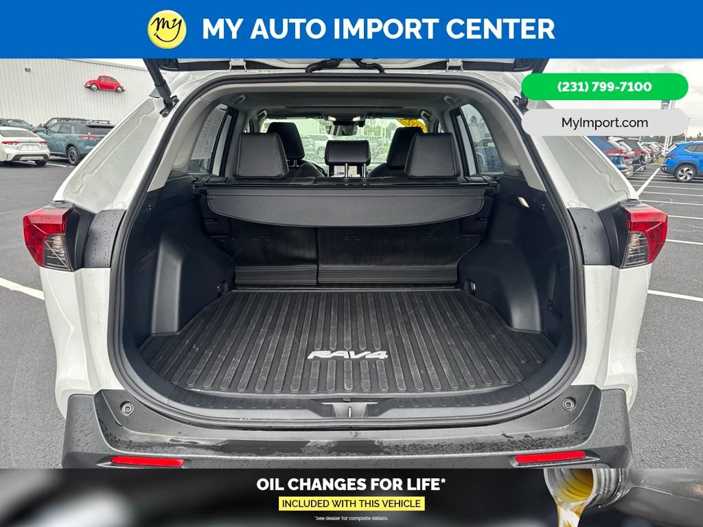 Used 2025 Toyota RAV4 XLE Premium w/ Weather Package AWD/4WD image 28