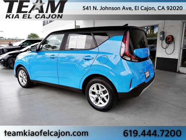 Certified 2023 Kia Soul S FWD image 7
