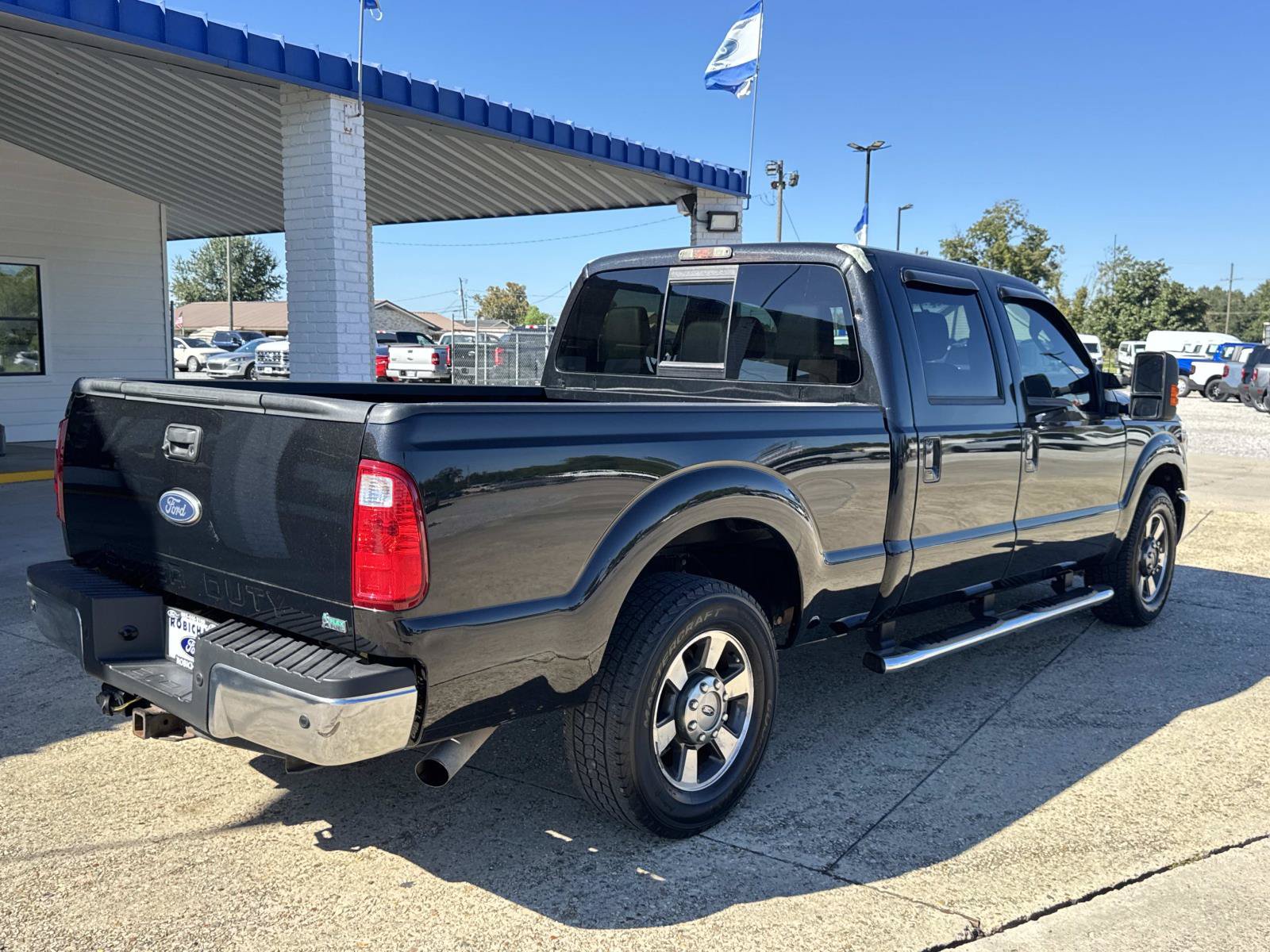 Used 2011 Ford F250 Lariat w/ Lariat Interior Pkg RWD image 7