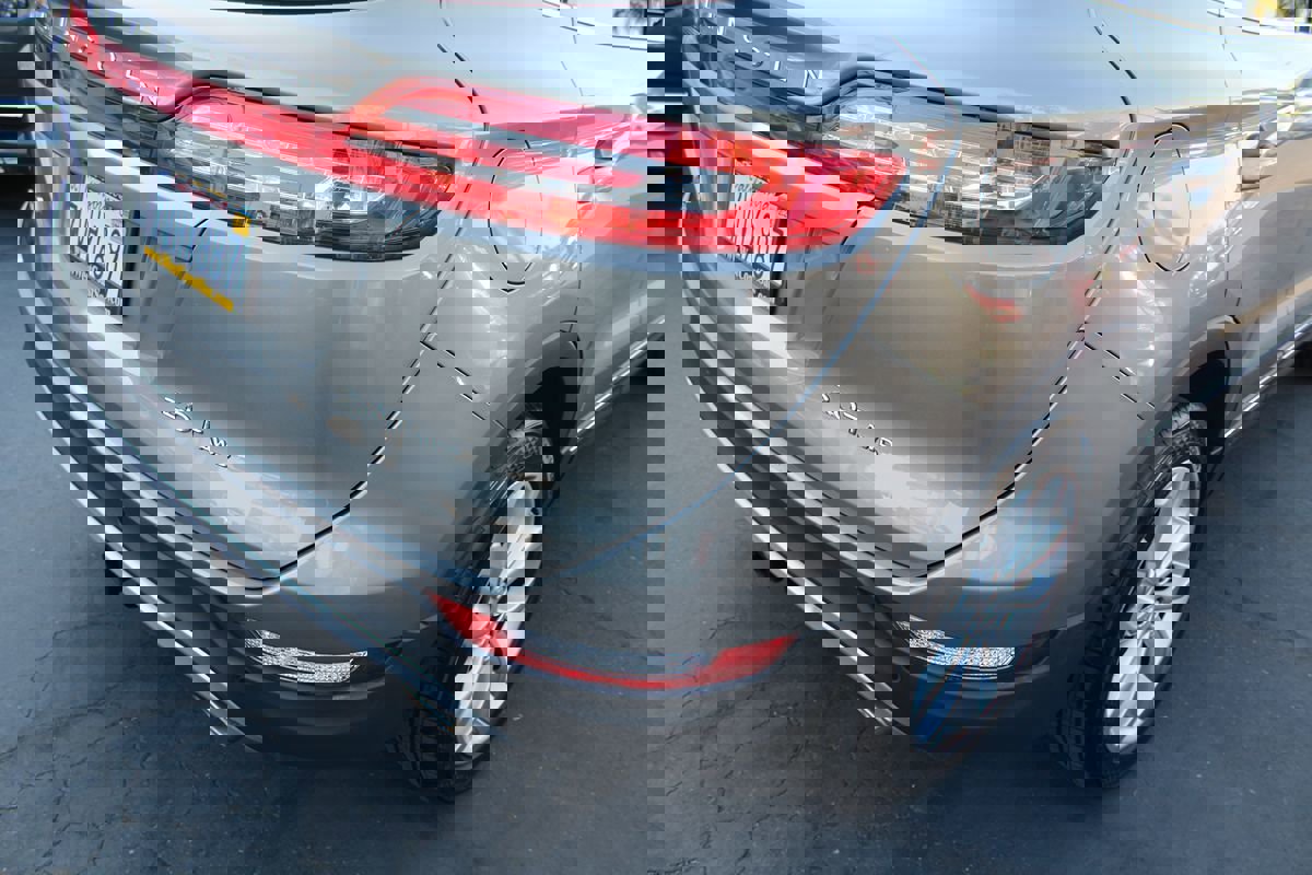 Used 2017 Lincoln MKC Select w/ Select Plus Package image 17