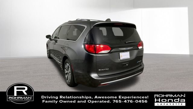 Used 2018 Chrysler Pacifica Limited w/ Advanced Safetytec Group image 8