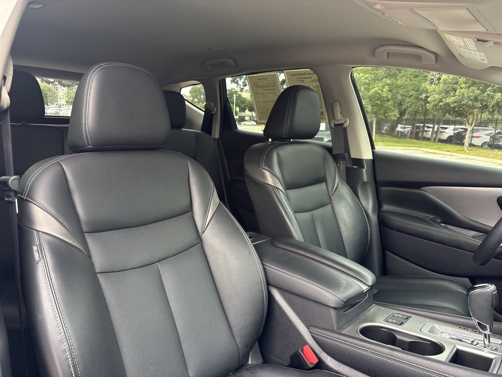 Used 2020 Nissan Murano SL w/ Cargo Package FWD image 16