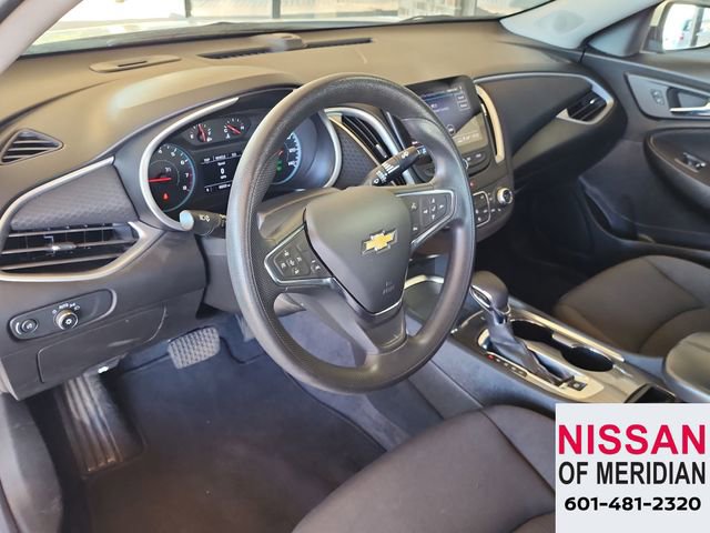 Used 2023 Chevrolet Malibu LT image 11