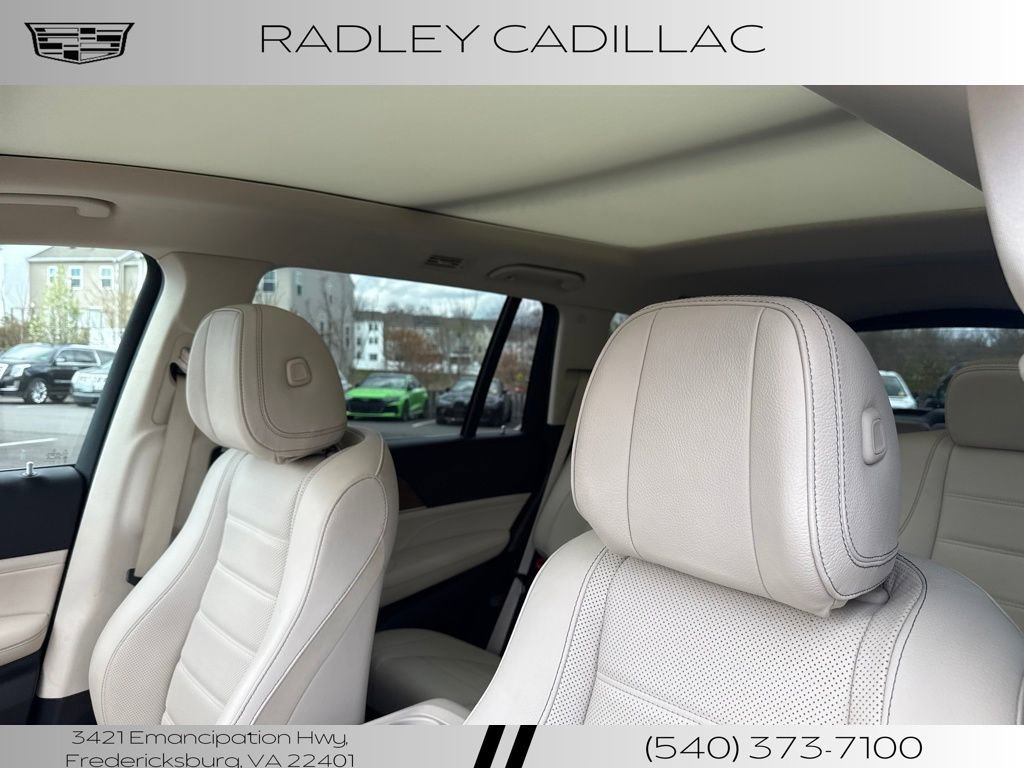 Used 2022 Mercedes-Benz GLS 450 4MATIC image 2