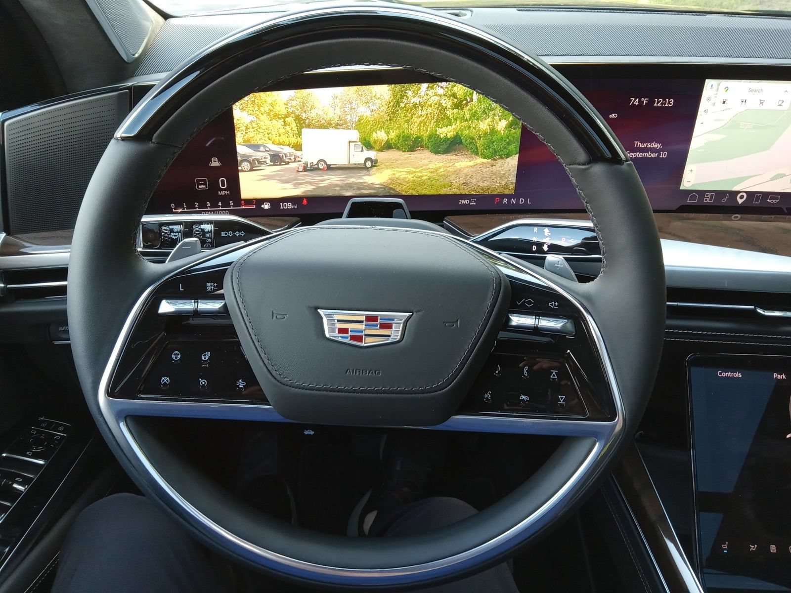 New 2026 Cadillac Escalade Platinum Sport AWD/4WD image 10