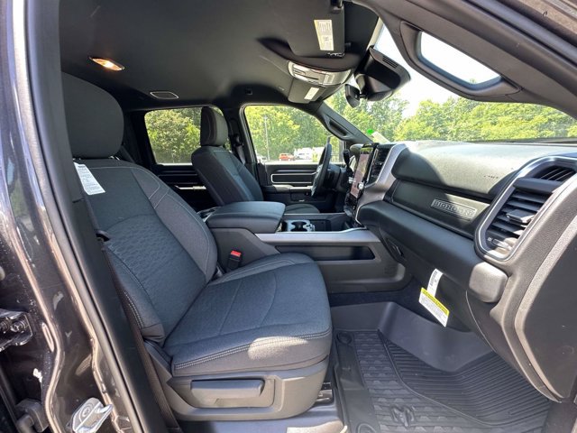 New 2026 RAM 3500 Big Horn AWD/4WD image 23
