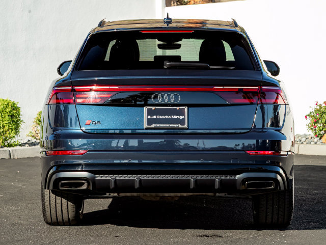 Used 2024 Audi Q8 Premium Plus AWD/4WD image 9