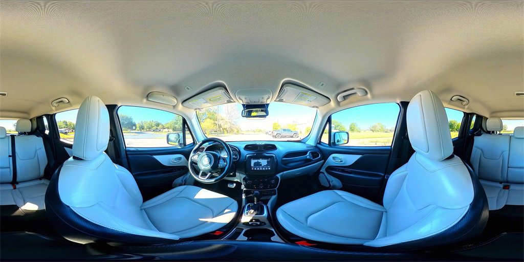 Used 2018 Jeep Renegade Limited w/ Safety & Security Group image 34