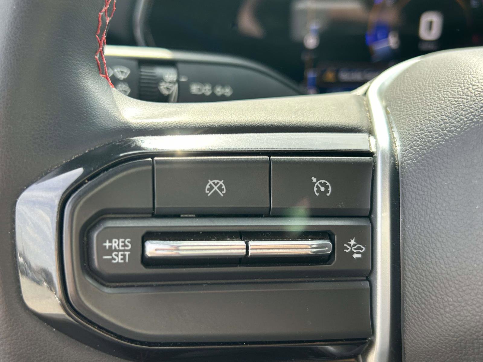 Used 2023 Chevrolet Colorado Z71 w/ Advanced Trailering Package image 20