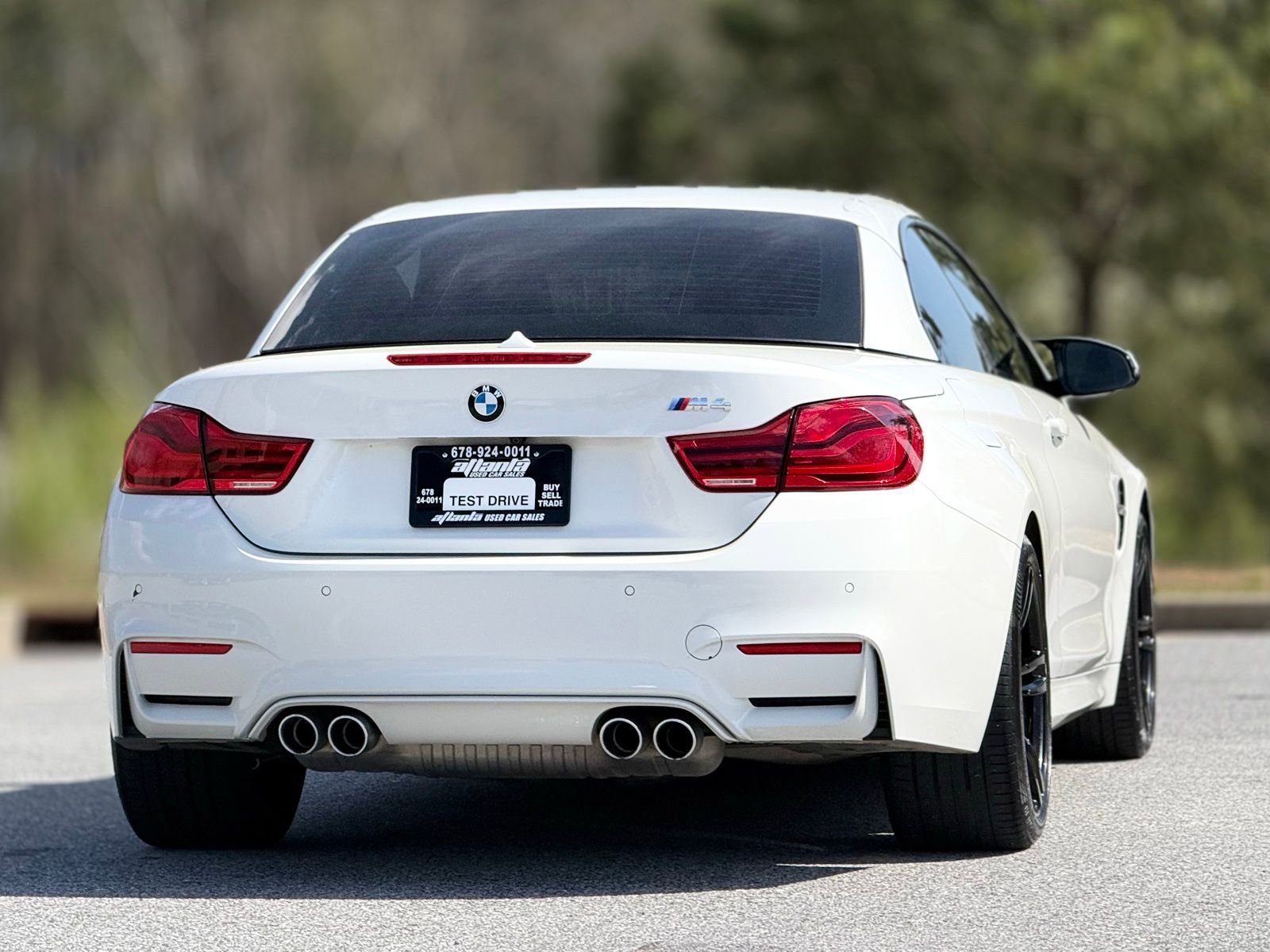 Used 2019 BMW M4 Convertible image 6