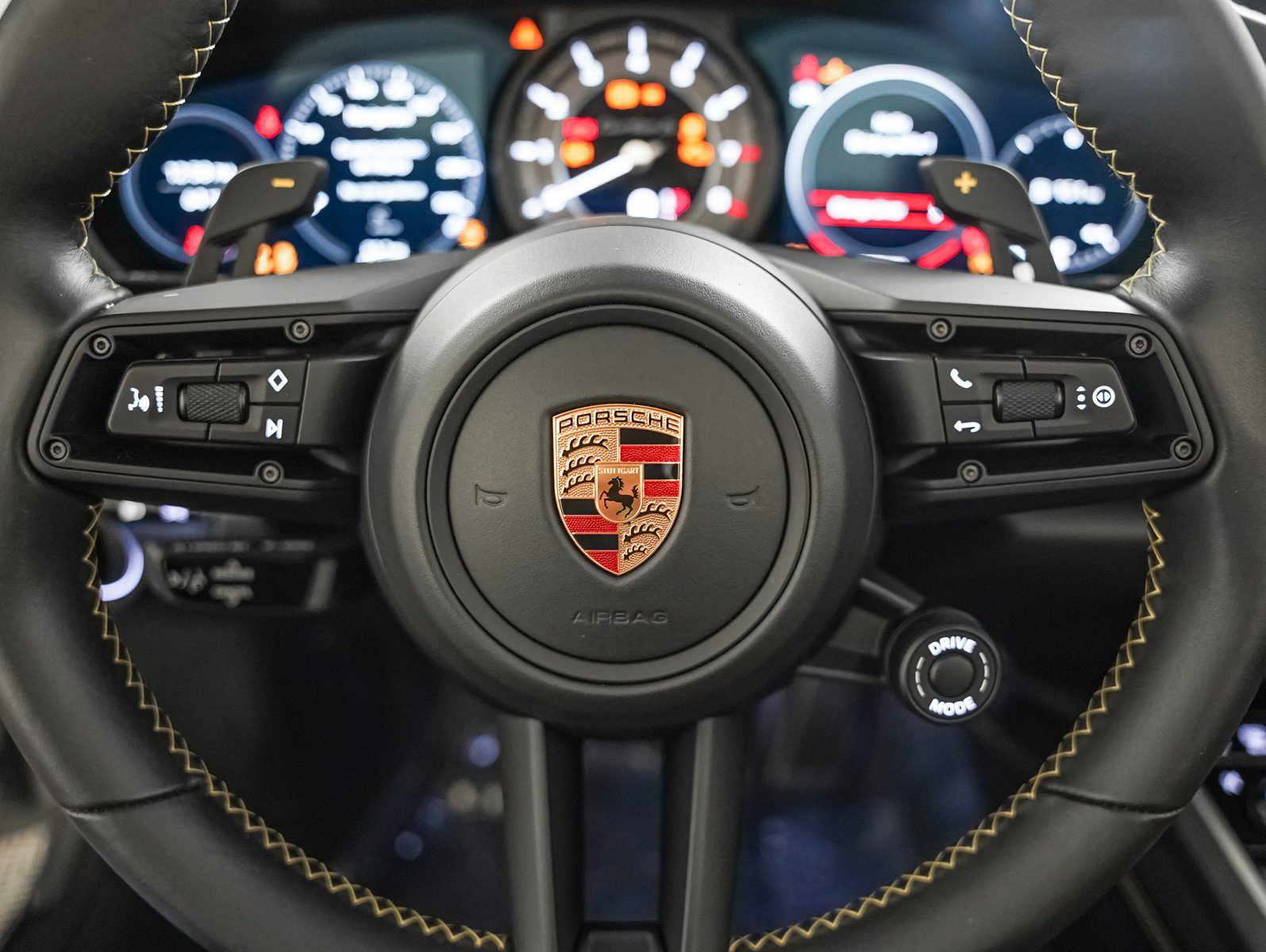 Used 2021 Porsche 911 Turbo S image 17