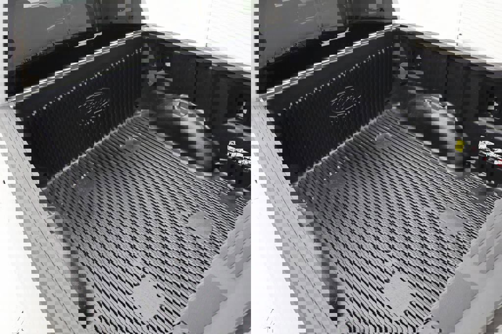 Used 2023 Ford F150 Lariat w/ Equipment Group 502A High image 11