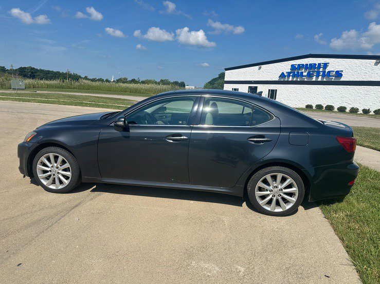 Used 2010 Lexus IS 250 AWD image 4