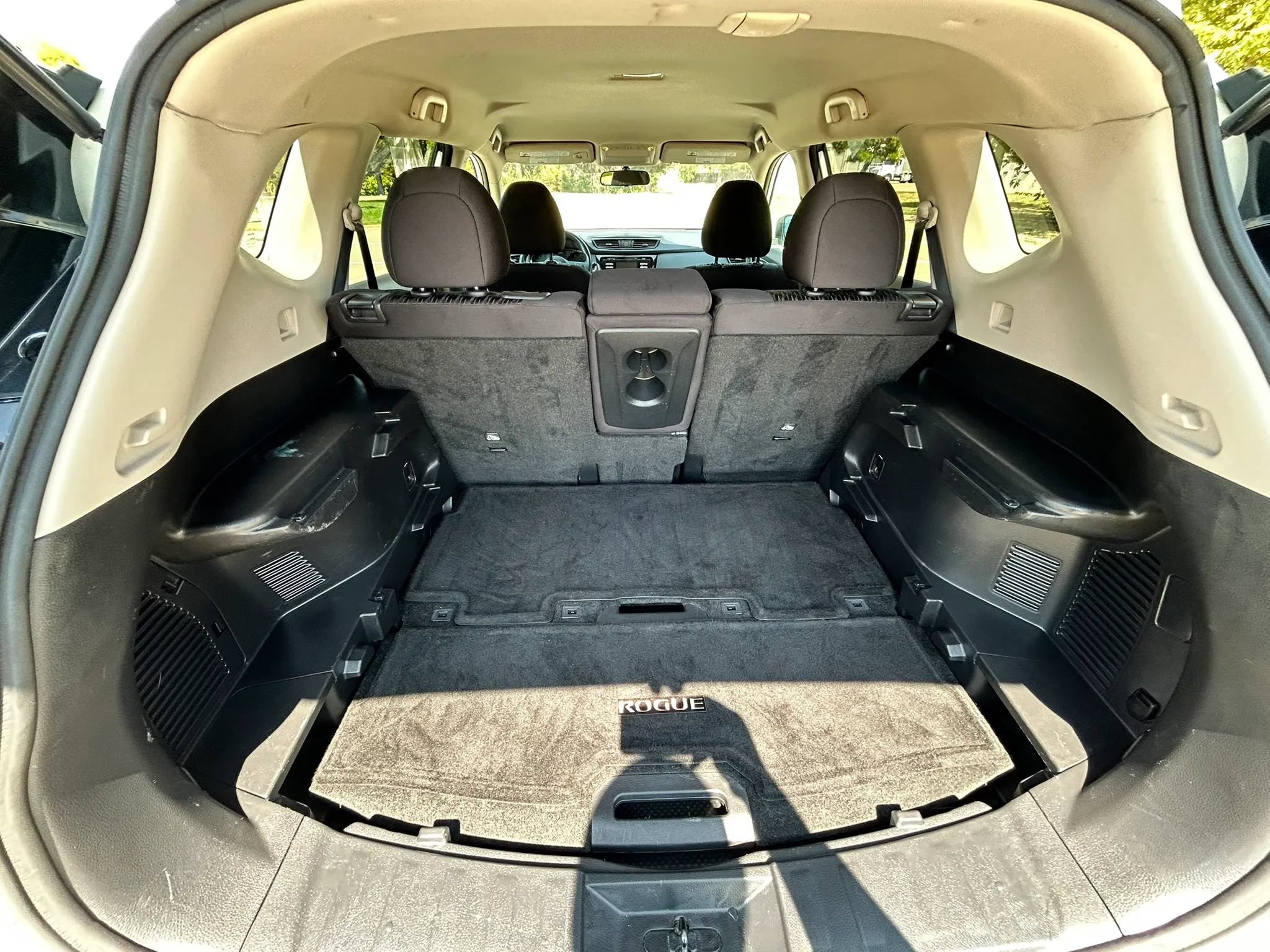 Used 2017 Nissan Rogue SV w/ Midnight Edition AWD/4WD image 11