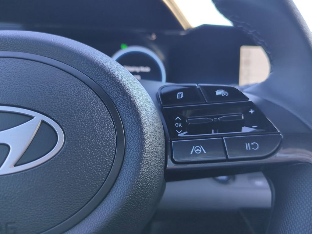 New 2026 Hyundai Elantra Sport FWD image 29