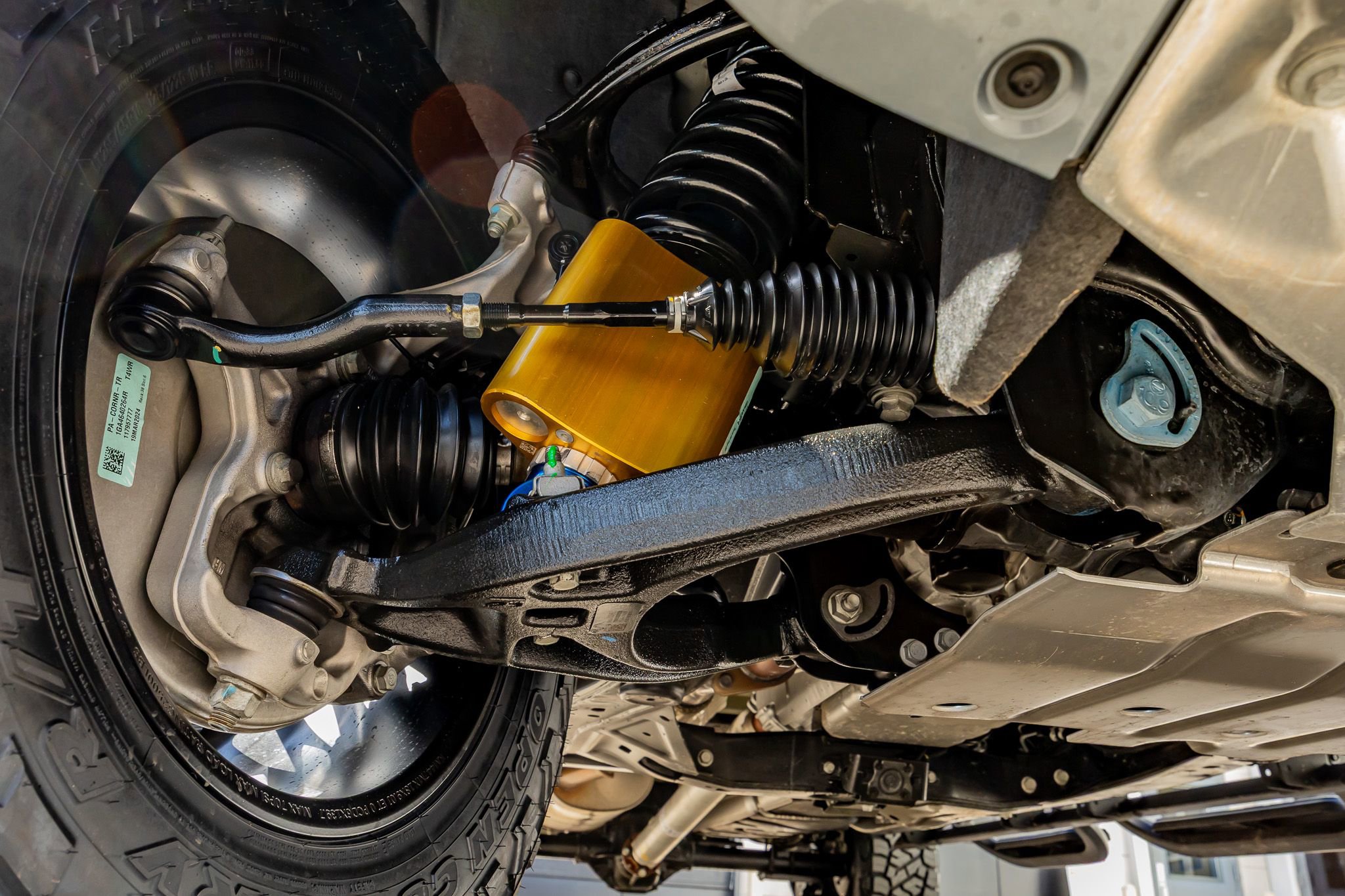 Used 2024 GMC Canyon AT4X image 14