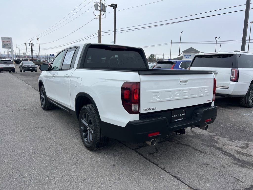 Certified 2025 Honda Ridgeline Sport image 3