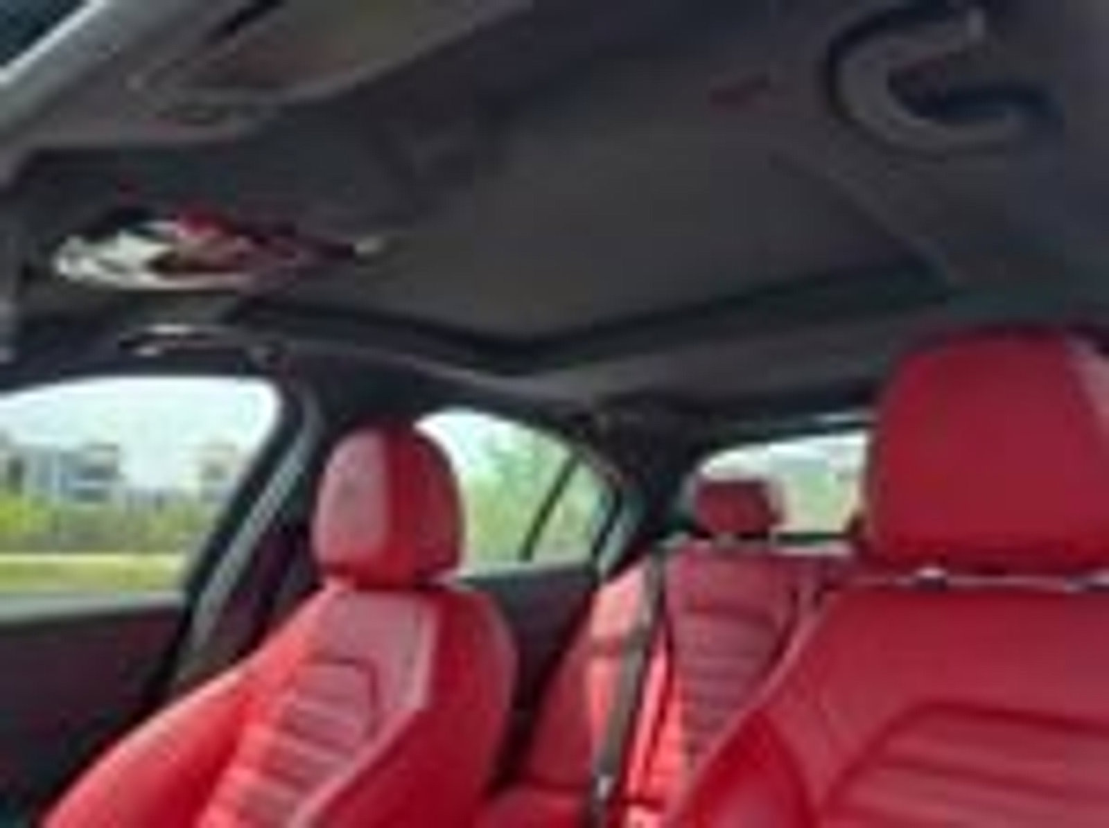 Used 2024 Alfa Romeo Giulia Ti w/ Performance Driving Package AWD/4WD image 13