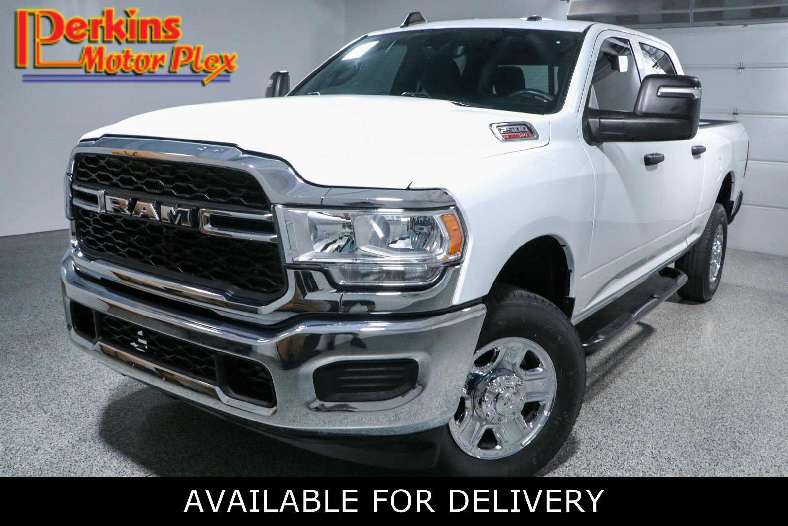 Used 2024 RAM 2500 Tradesman w/ Chrome Appearance Group
