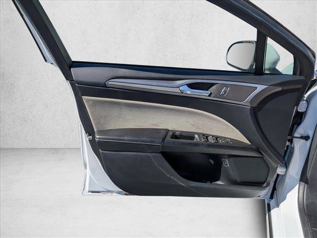 Used 2018 Ford Fusion S image 21