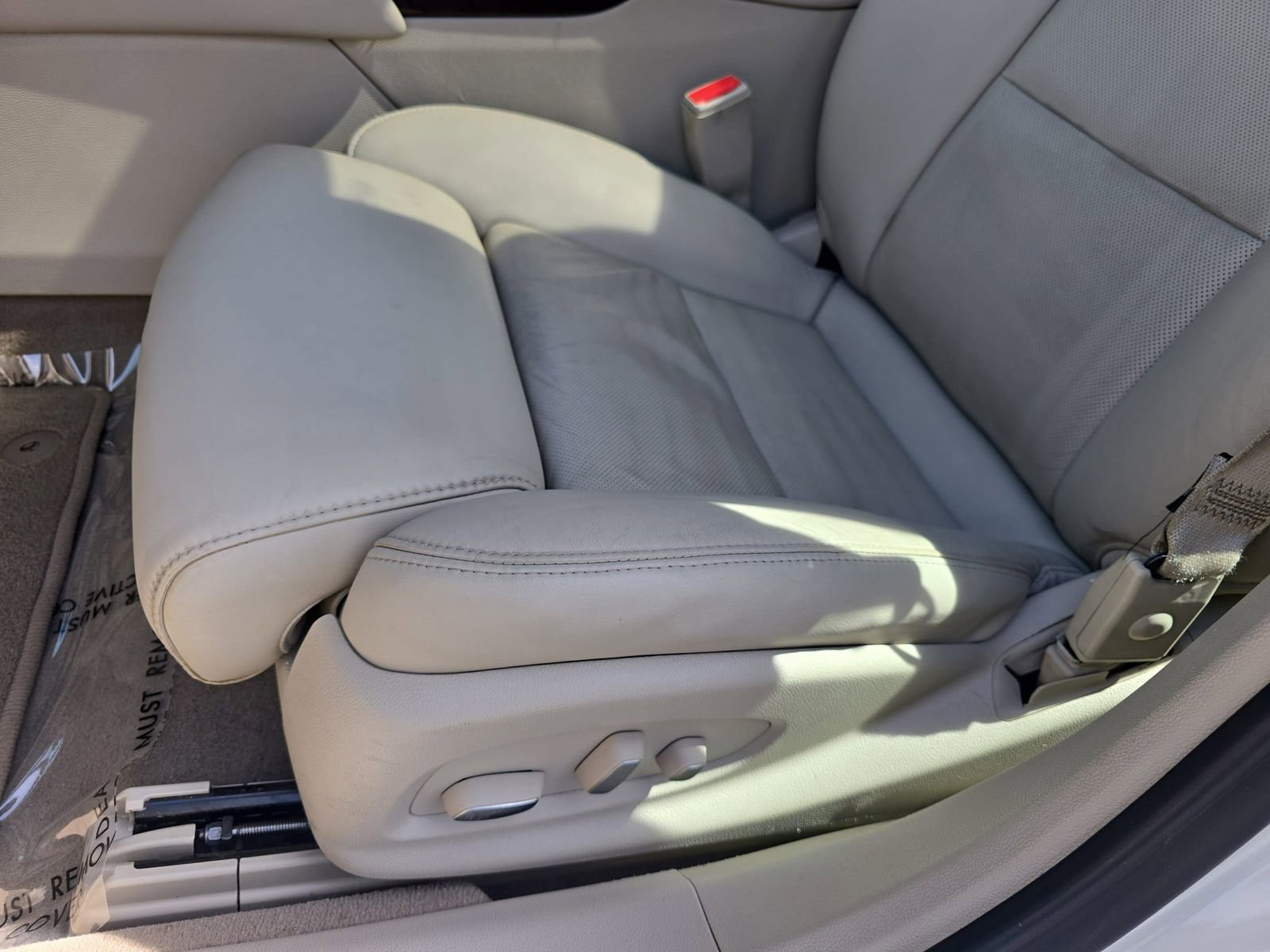 Used 2014 Cadillac XTS Luxury w/ Driver Awareness Package image 34