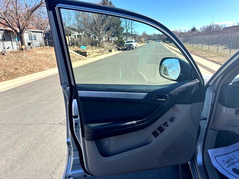 Used 2005 Toyota 4Runner Sport image 15