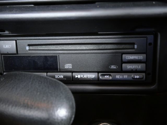 Used 1997 Ford Mustang GT RWD image 25