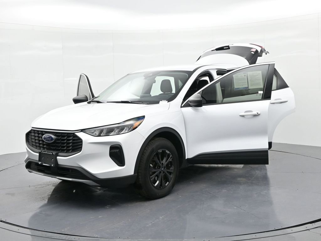 Used 2024 Ford Escape Active image 24