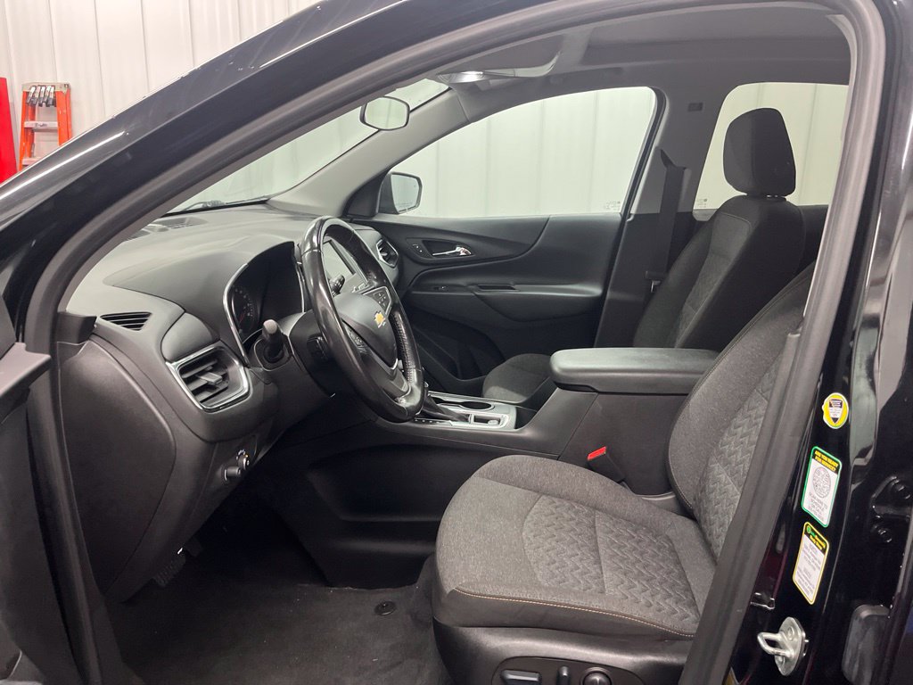 Used 2022 Chevrolet Equinox LT FWD image 19
