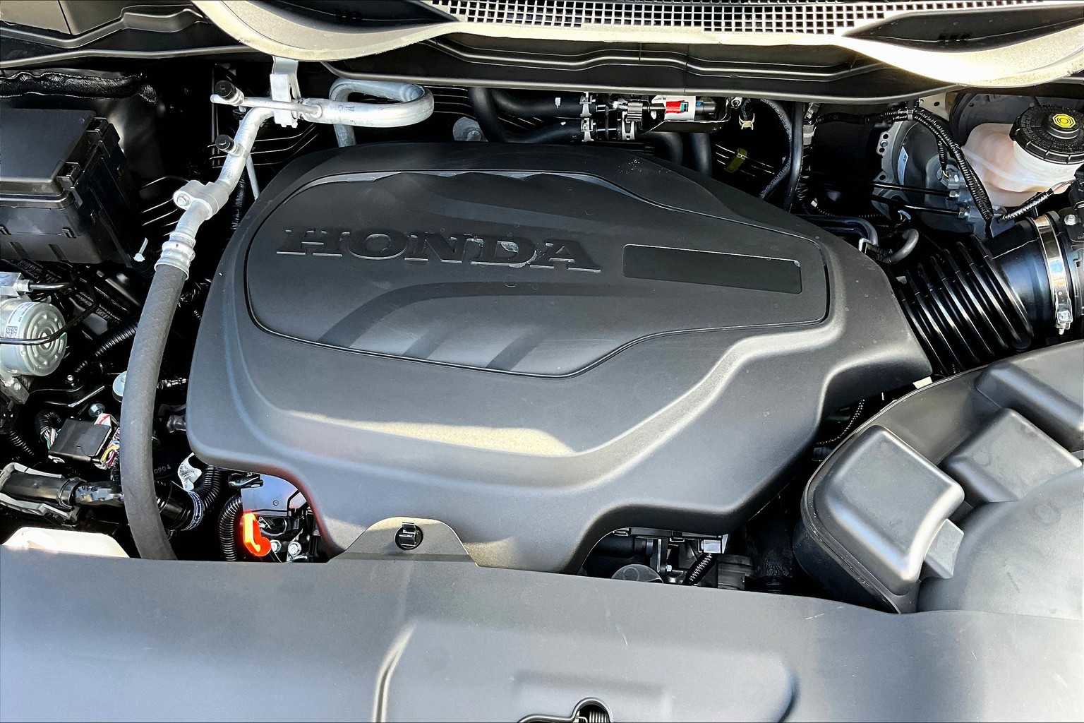 New 2026 Honda Odyssey Touring image 17