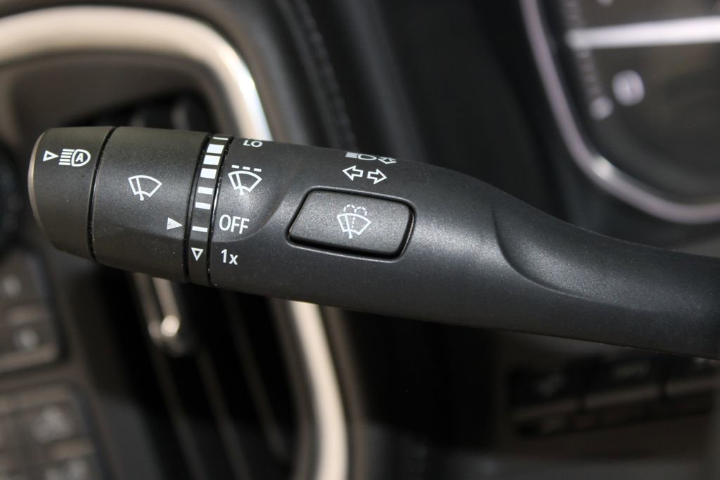 Used 2023 GMC Sierra 3500 Denali w/ Denali Ultimate Package image 47