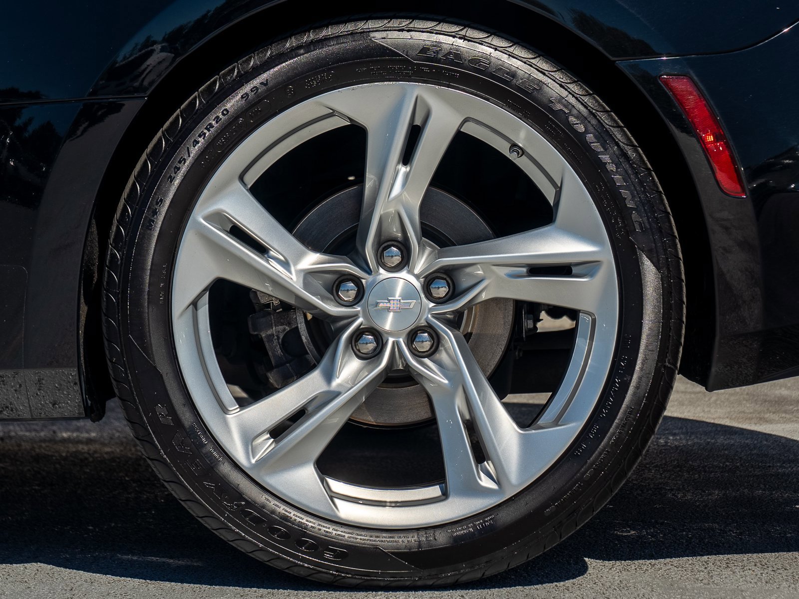 Used 2021 Chevrolet Camaro LT w/ RS Package RWD image 13