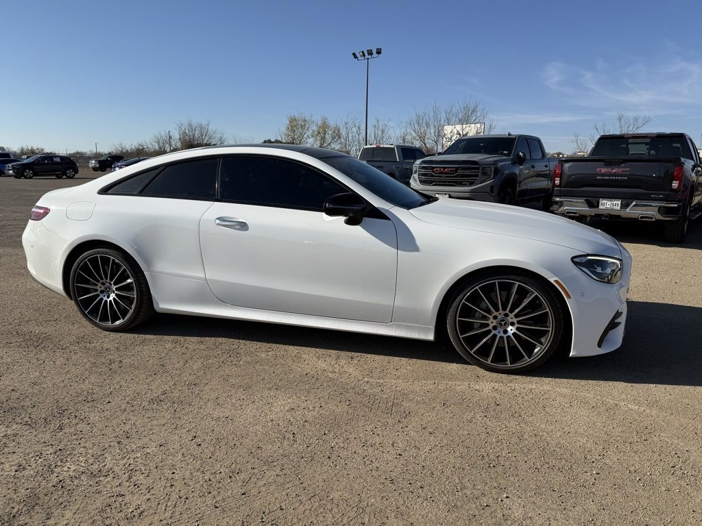 Used 2022 Mercedes-Benz E 450 Coupe image 2