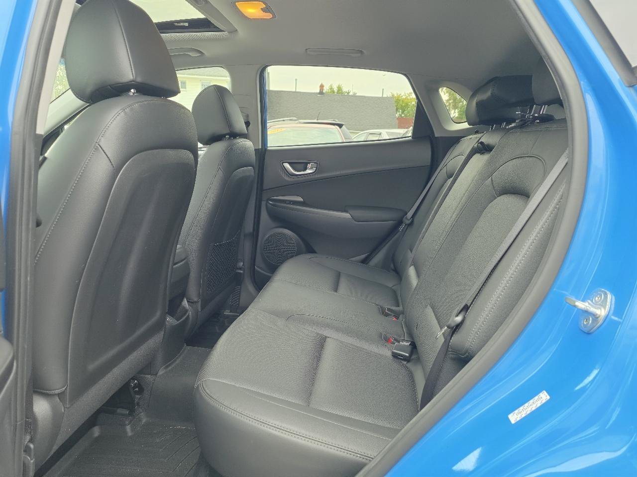 Used 2022 Hyundai Kona Limited FWD image 16