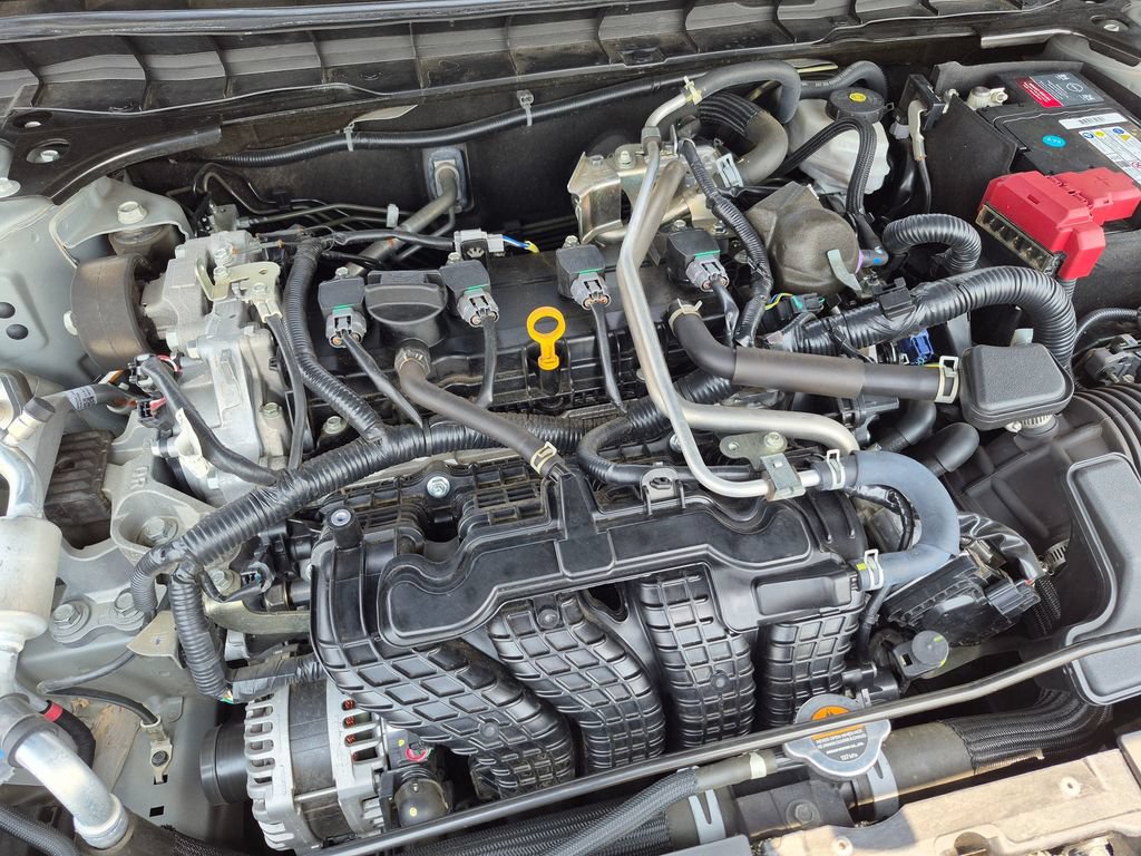 Used 2023 Nissan Altima 2.5 SR w/ SR Premium Package FWD image 14