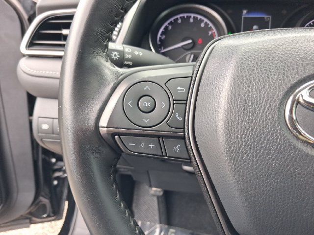 Used 2024 Toyota Camry SE w/ Convenience Package FWD image 17