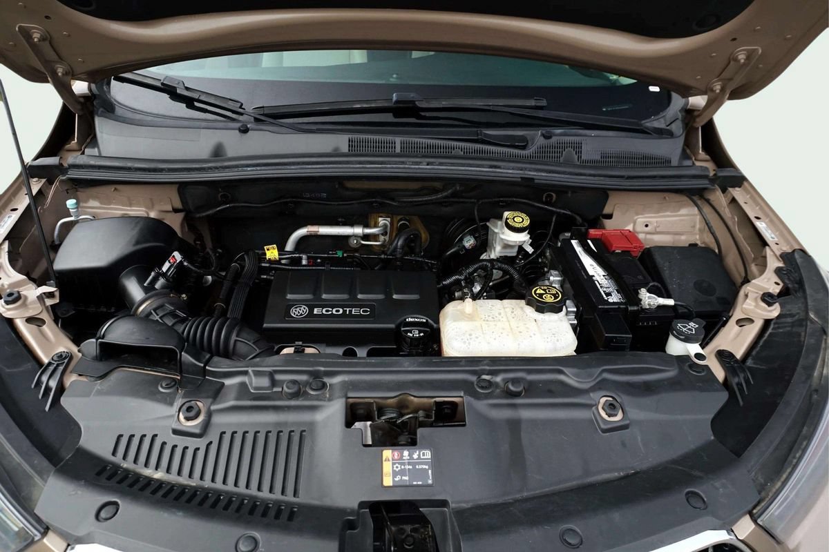 Used 2019 Buick Encore Sport Touring w/ Safety Package FWD image 13