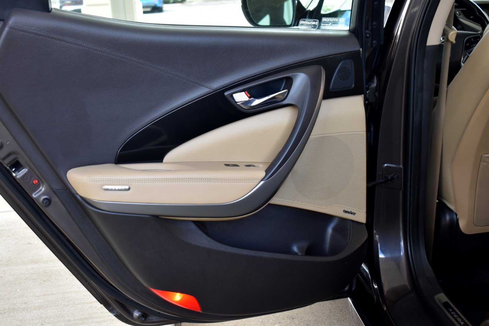 Used 2016 Hyundai Azera FWD image 35