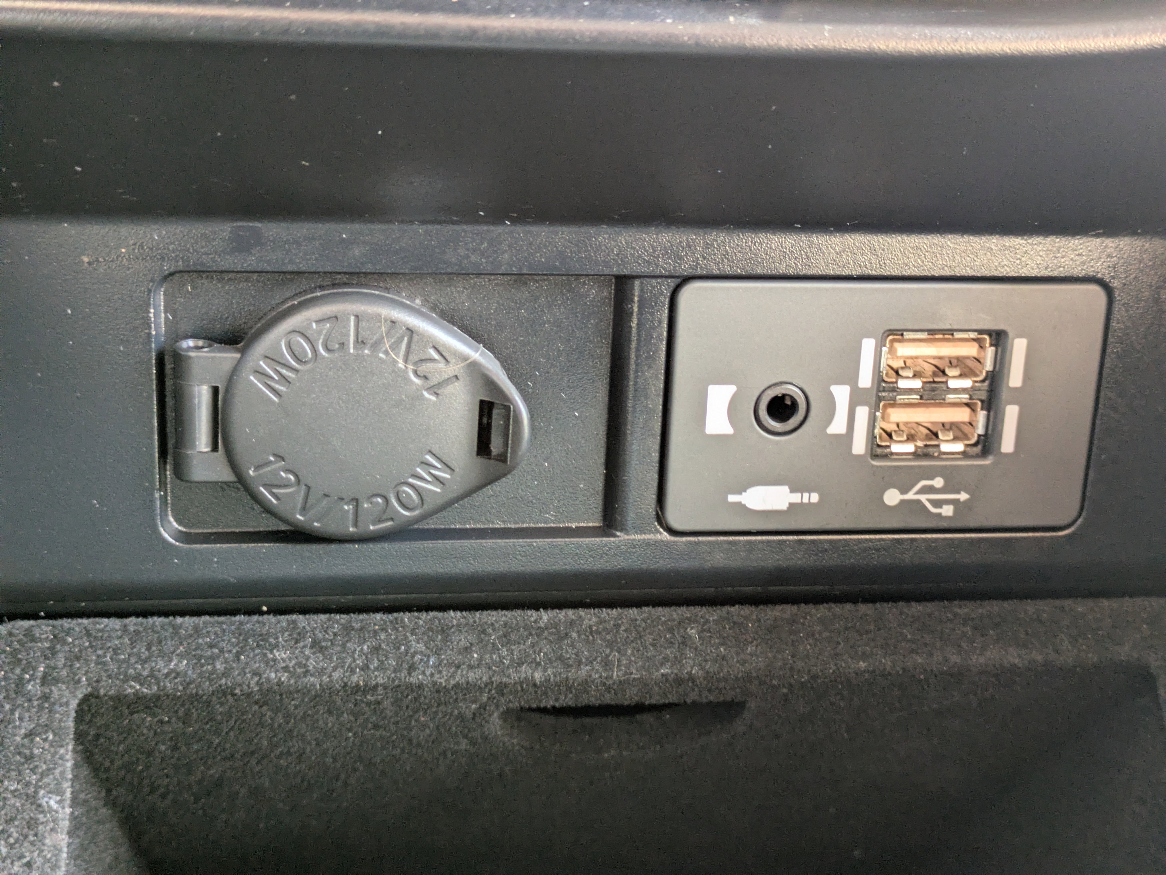 Used 2021 Lexus RX 350L RX 350L w/ Premium Package image 33