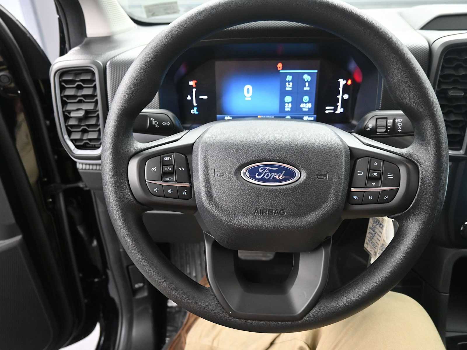 Used 2025 Ford Ranger XL w/ Trailer Tow Package AWD/4WD image 30
