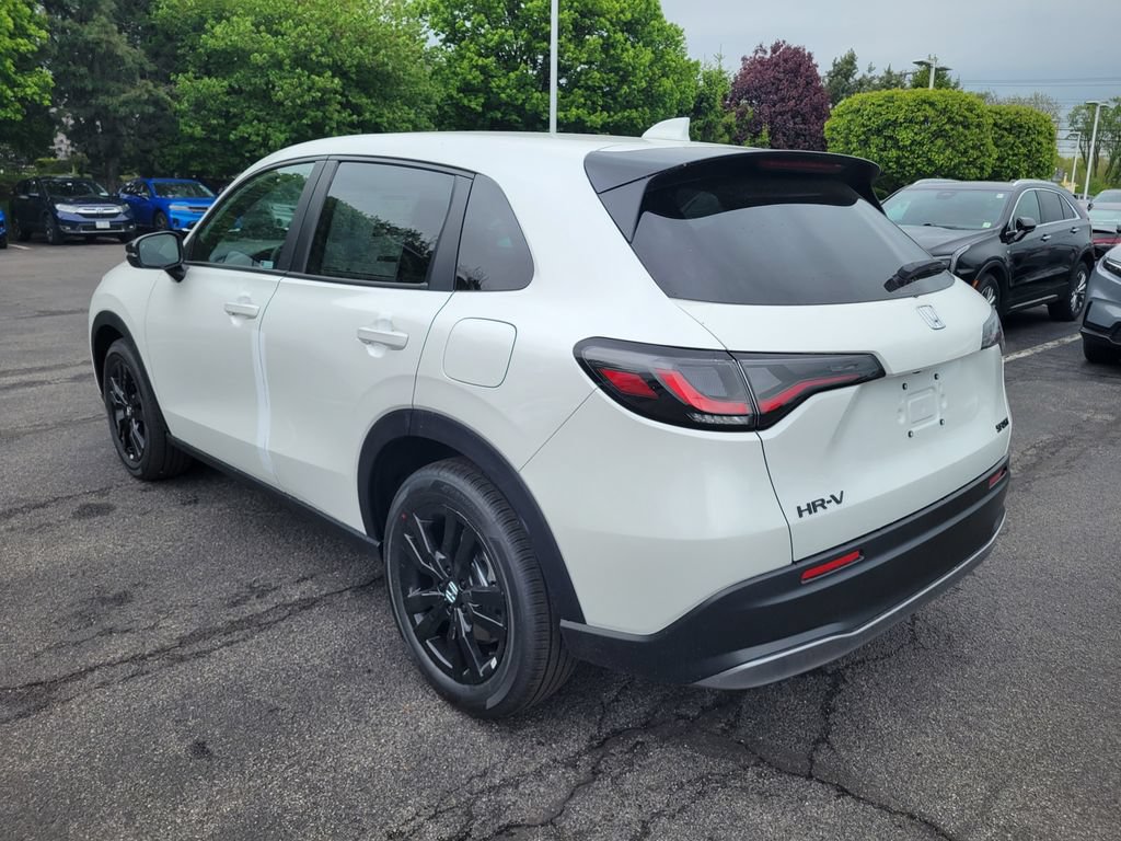 New 2027 Honda HR-V Sport image 7