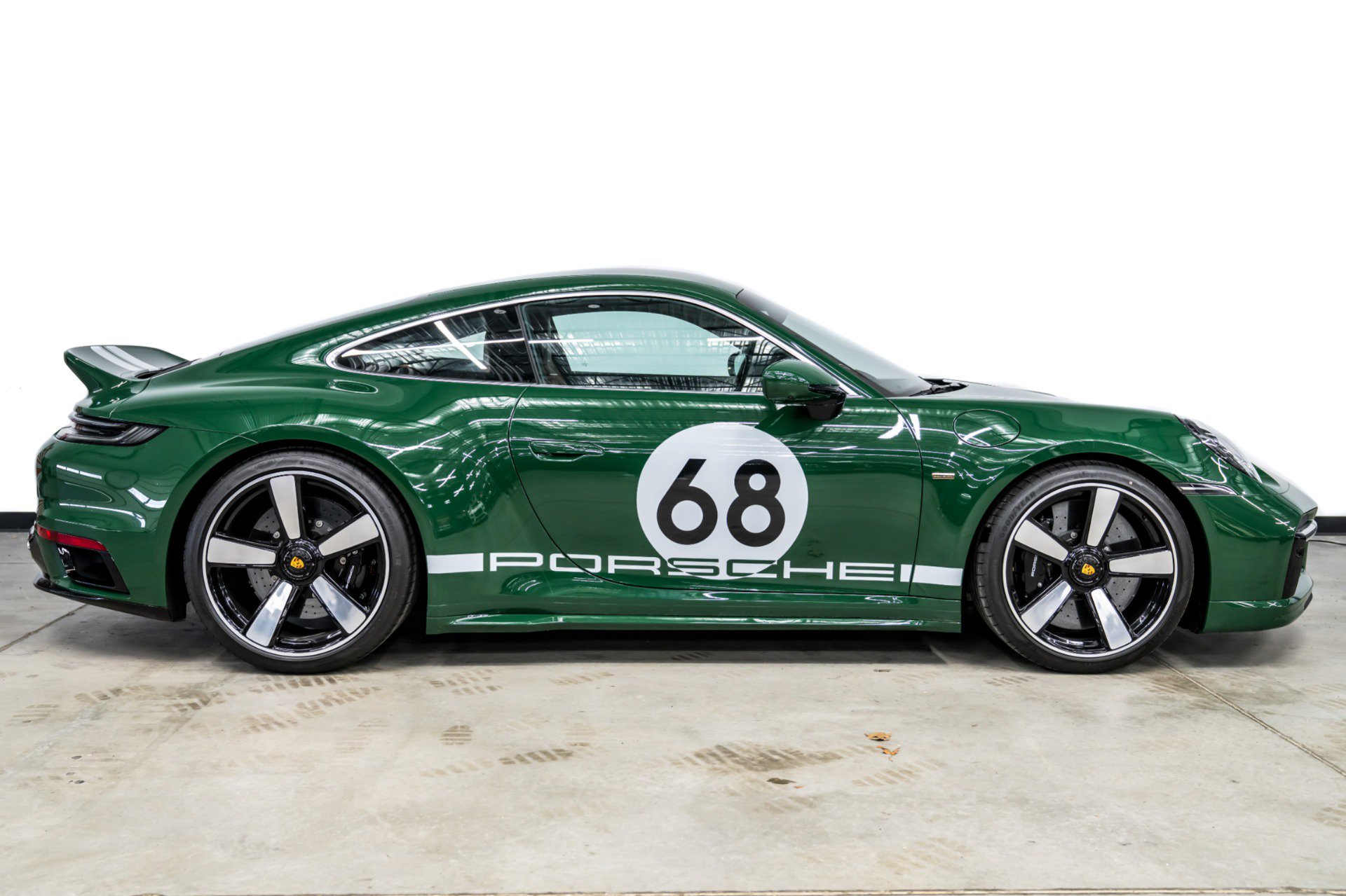 Used 2023 Porsche 911 Sport Classic image 41