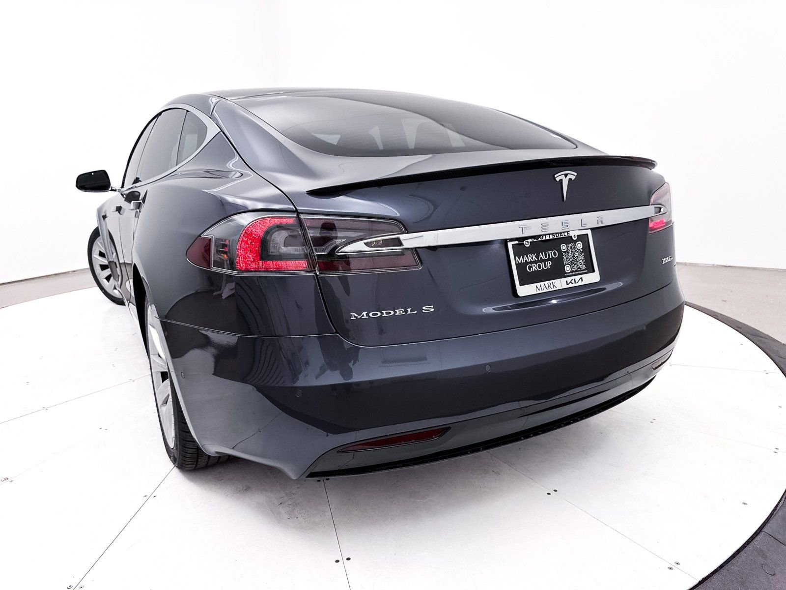 Used 2019 Tesla Model S 100D image 7