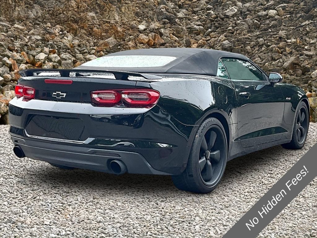 Used 2020 Chevrolet Camaro LT RWD image 2