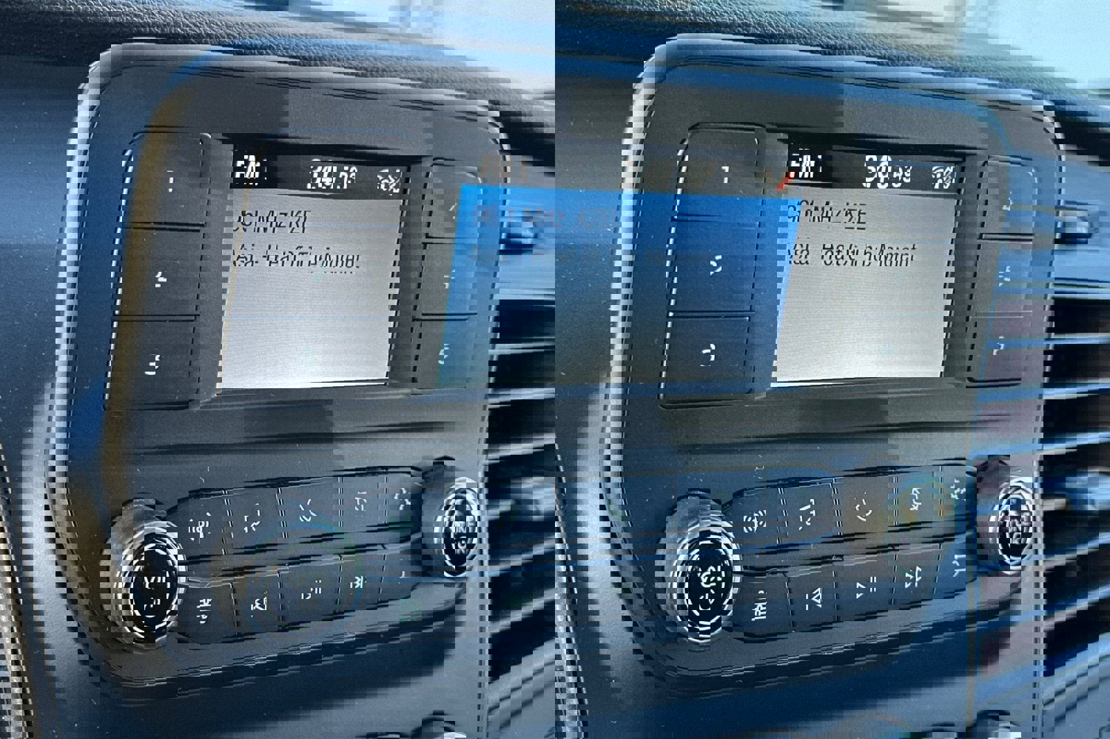 Used 2023 Ford Transit 250 Low Roof w/ Exterior Upgrade Package image 19