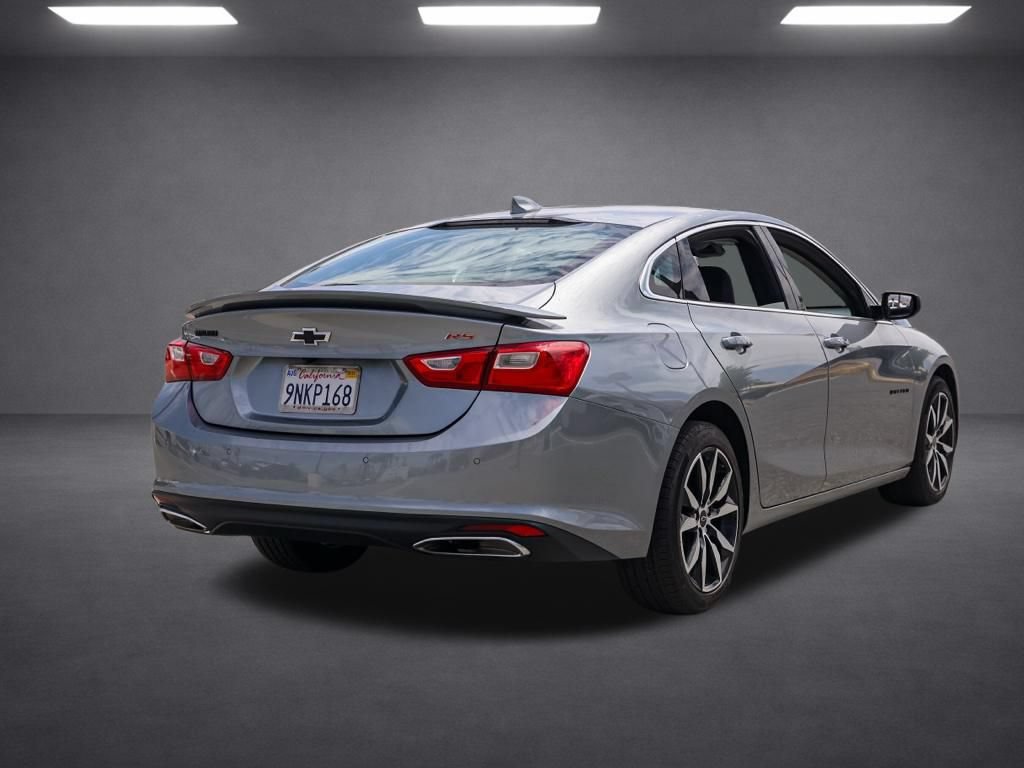 Used 2025 Chevrolet Malibu RS FWD image 4