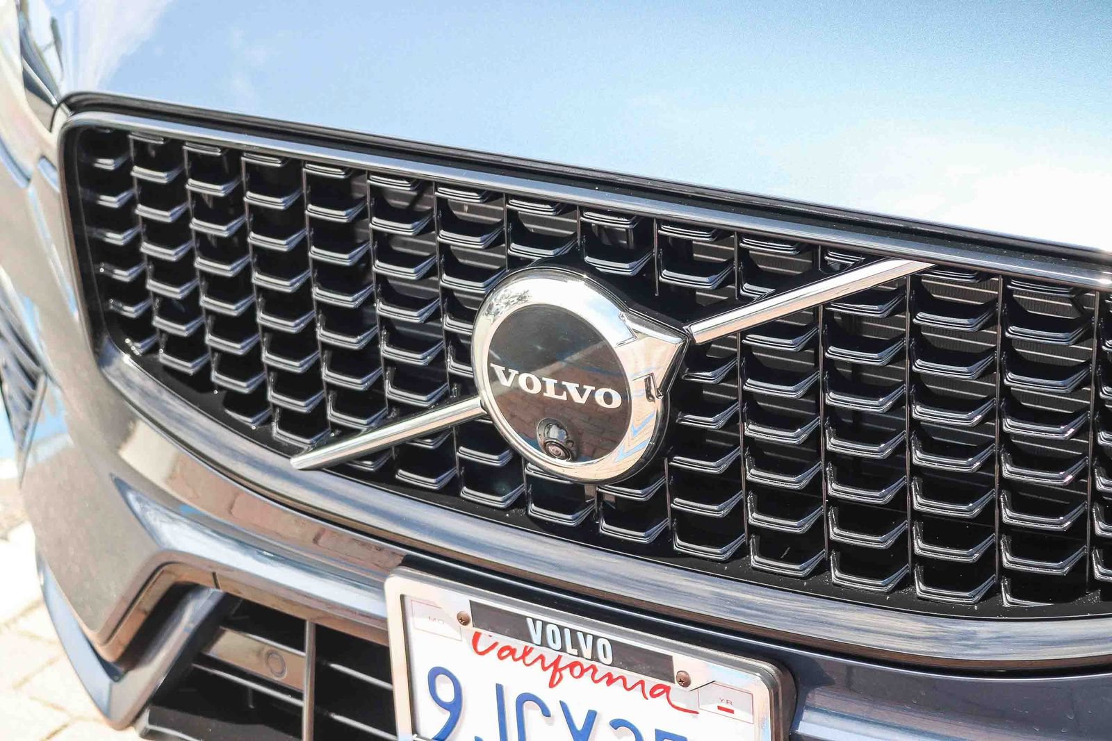Used 2023 Volvo XC60 B5 Plus w/ Climate Package FWD image 13