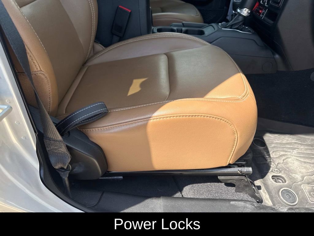 Used 2023 Jeep Gladiator Rubicon w/ LED Lighting Group AWD/4WD image 16