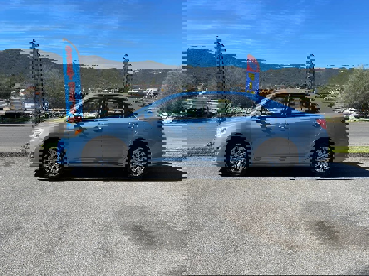 Used 2013 Toyota Camry LE image 8