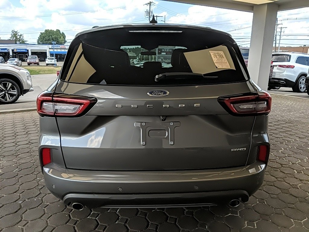Used 2023 Ford Escape ST-Line w/ Tech Pack #1 image 6